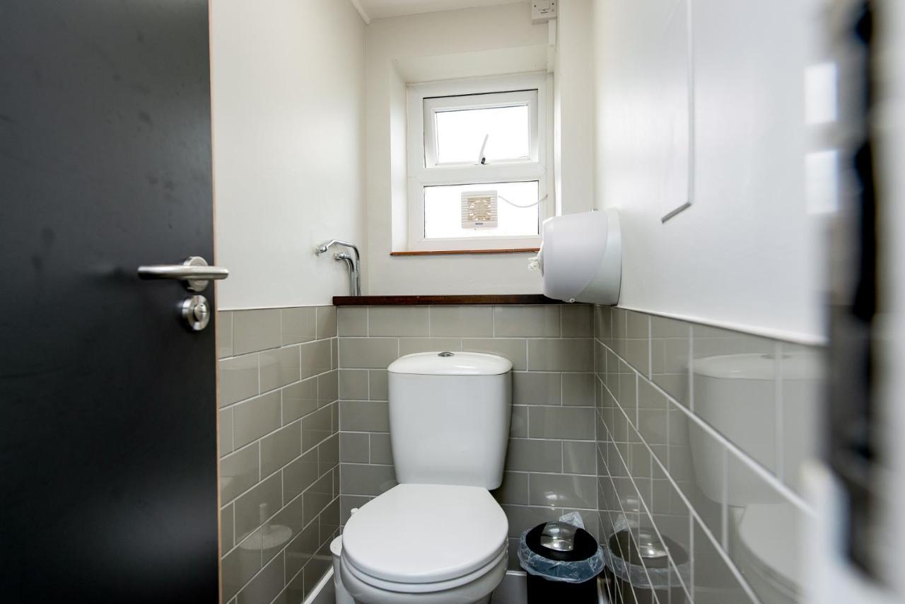 Yha Boswinger Hostel Buitenkant foto
